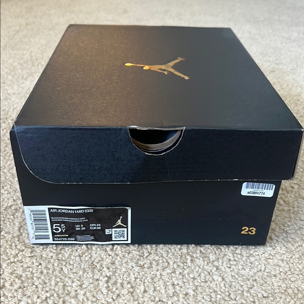 Air Jordan 1 Mid Black/Gym Red/Particle Grey in great condition!